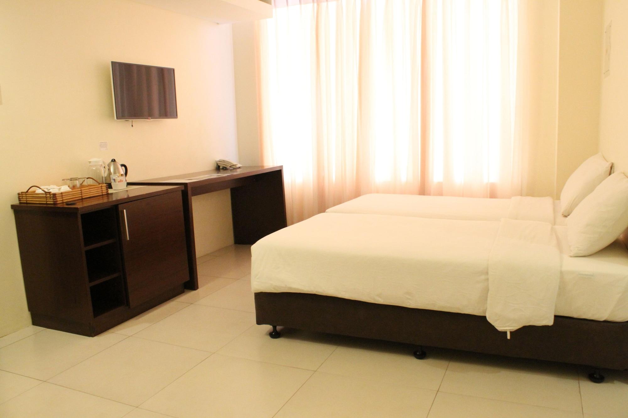 Ocean Suites Bohol Boutique Hotel Tagbilaran Dış mekan fotoğraf