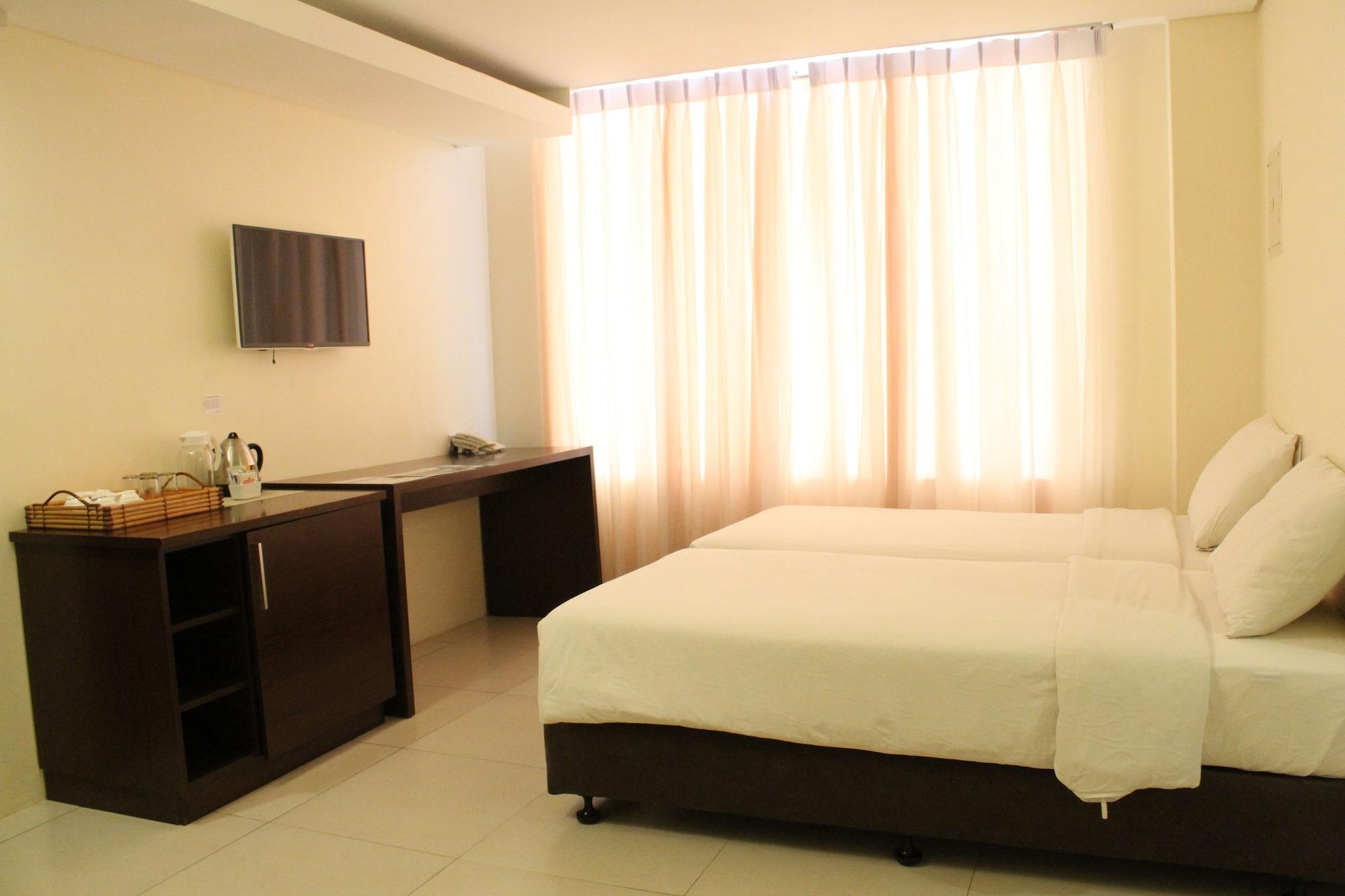 Ocean Suites Bohol Boutique Hotel Tagbilaran Dış mekan fotoğraf