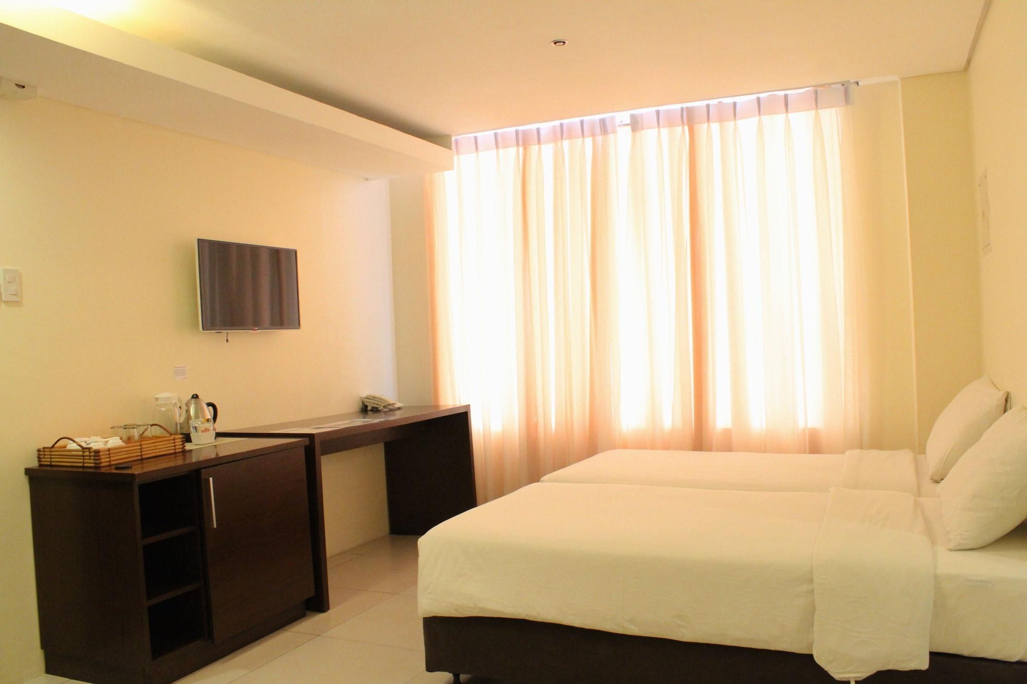 Ocean Suites Bohol Boutique Hotel Tagbilaran Dış mekan fotoğraf