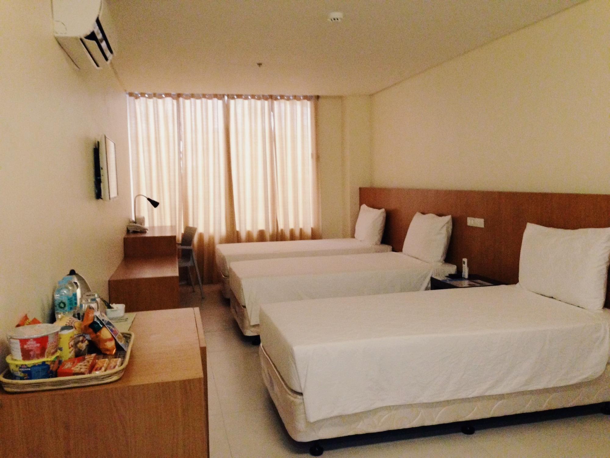 Ocean Suites Bohol Boutique Hotel Tagbilaran Dış mekan fotoğraf