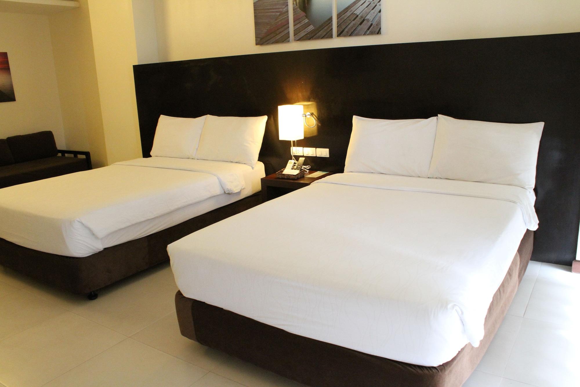 Ocean Suites Bohol Boutique Hotel Tagbilaran Dış mekan fotoğraf